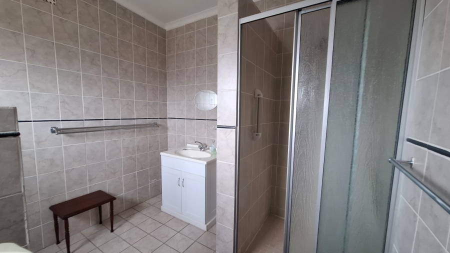 5 Bedroom Property for Sale in Witsand Western Cape